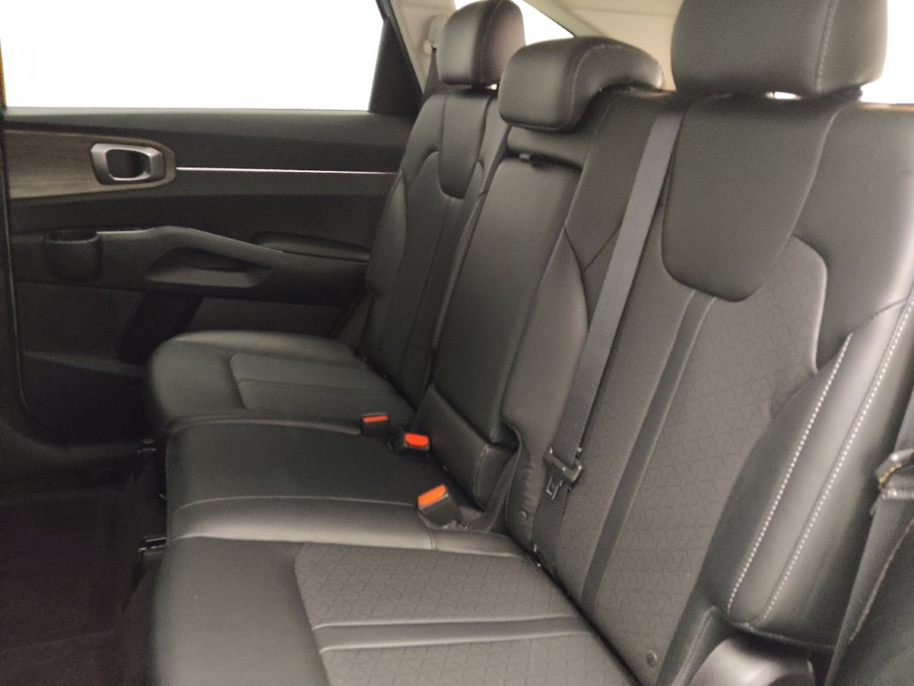 Used 2022 Kia Sorento S AWD/4WD image 18