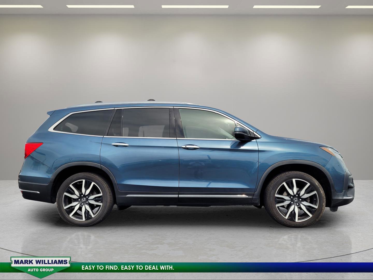 Used 2021 Honda Pilot Touring image 2