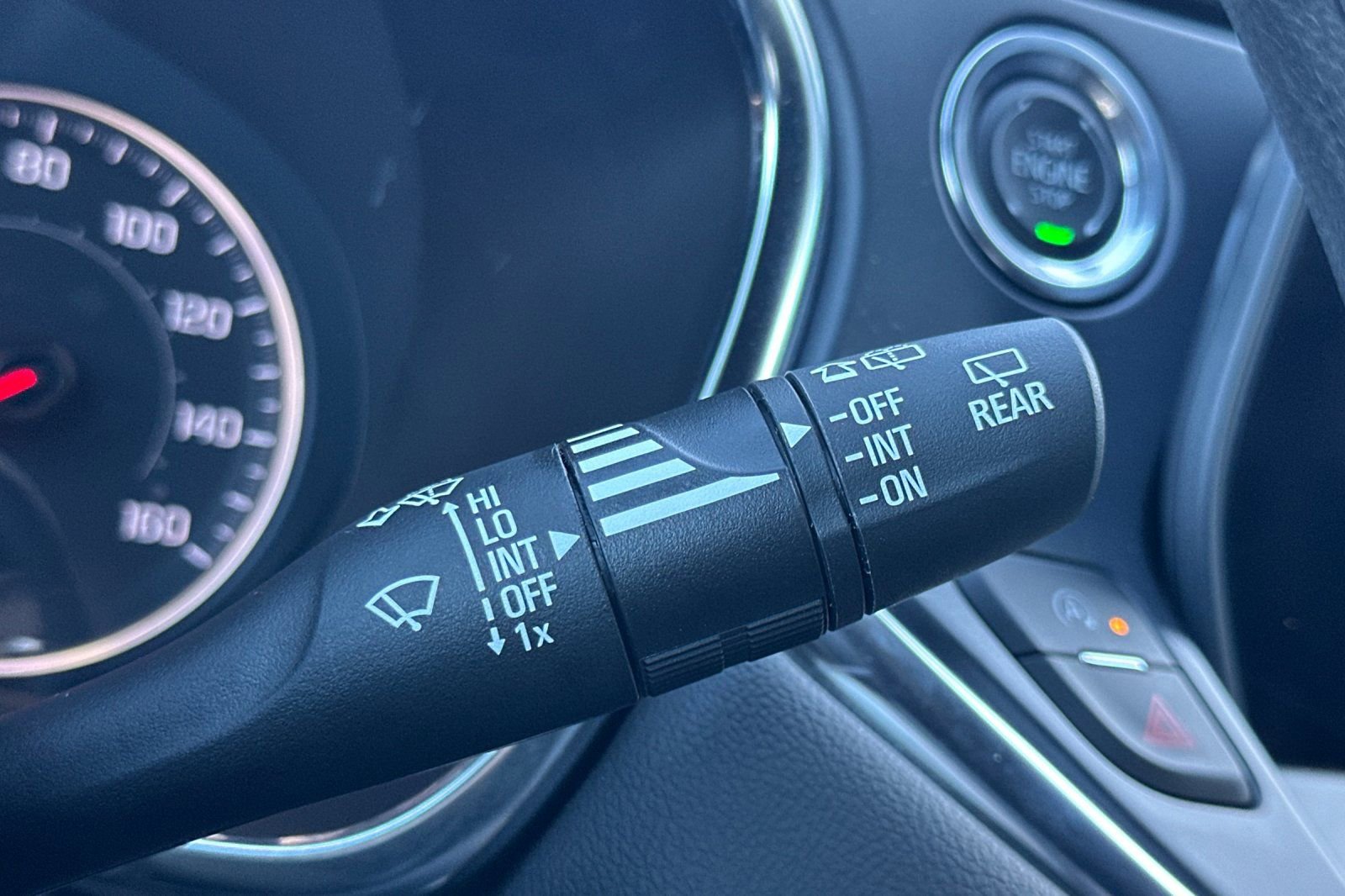 Certified 2025 Chevrolet Blazer LT image 40