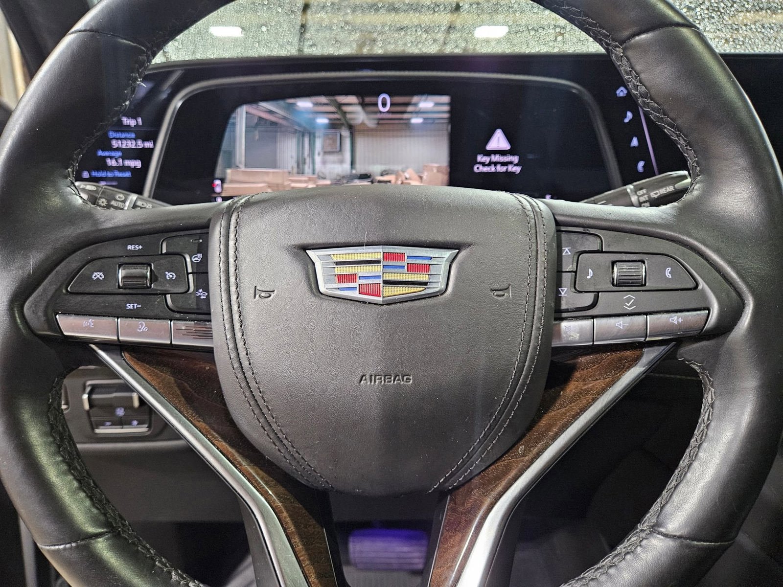 Used 2021 Cadillac Escalade Sport Platinum AWD/4WD image 11
