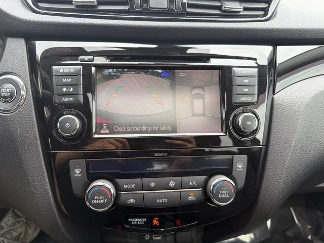 Used 2022 Nissan Rogue Sport SL w/ Premium Package FWD image 22