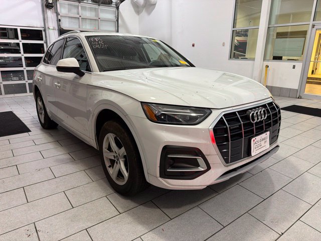 Used 2023 Audi Q5 2.0T Premium w/ Convenience Package AWD/4WD image 6