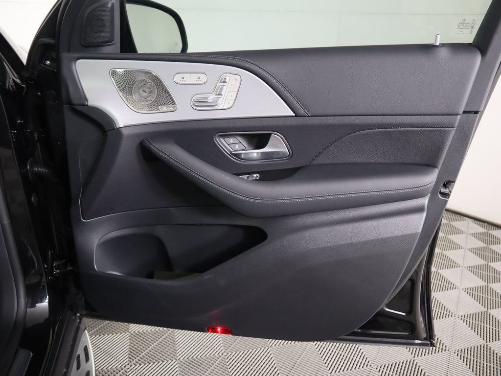 New 2026 Mercedes-Benz GLE 53 AMG 4MATIC Coupe image 27