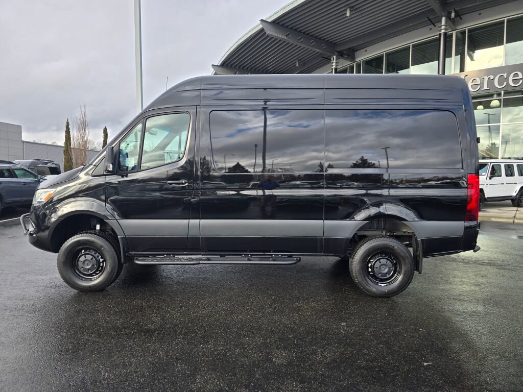 New 2025 Mercedes-Benz Sprinter 2500 image 3