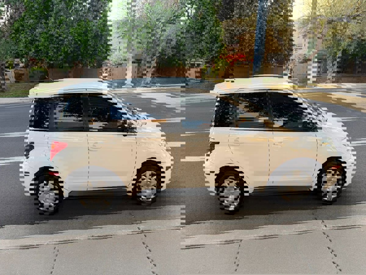 Used 2005 Scion xA image 6