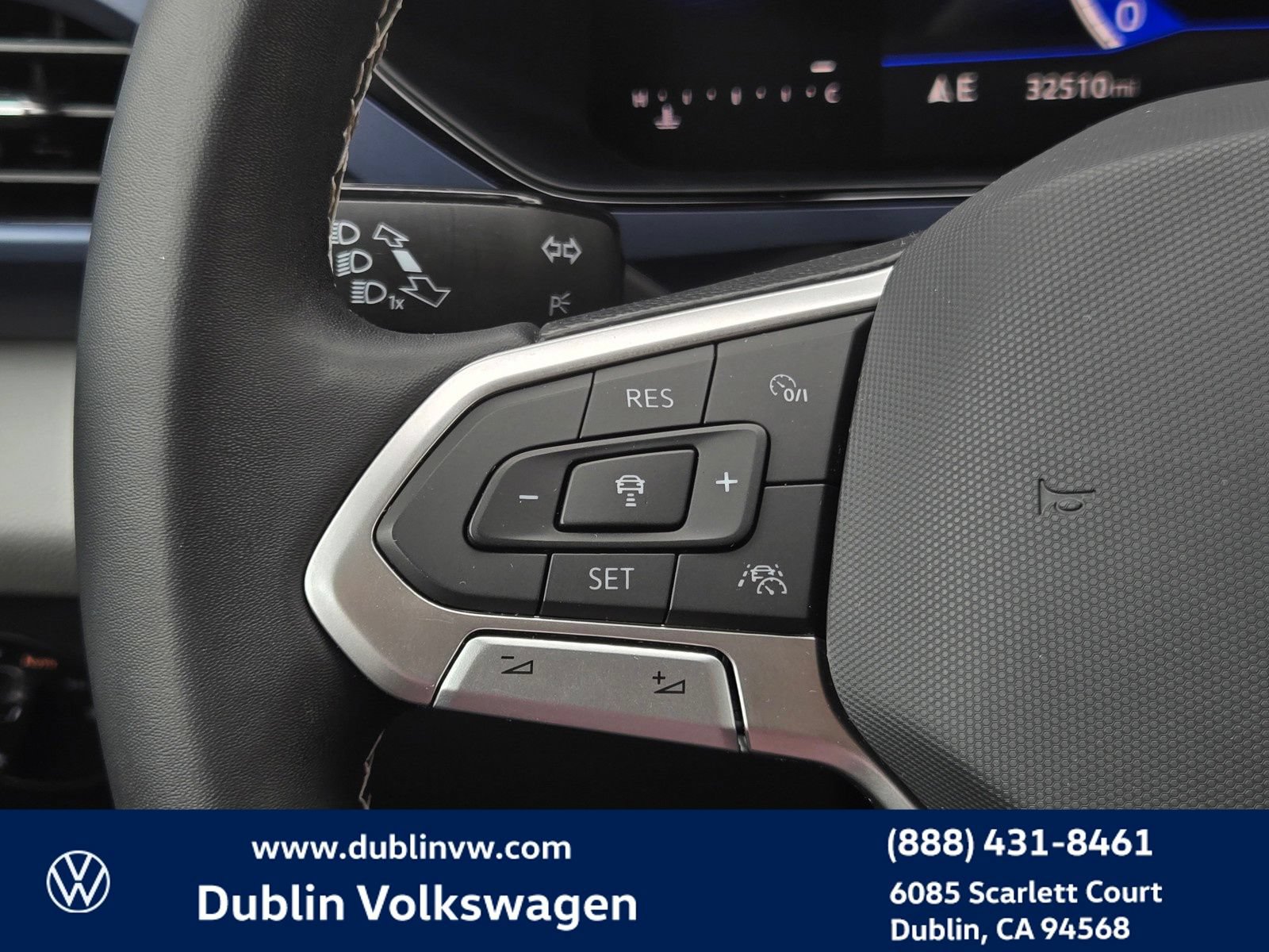 Certified 2023 Volkswagen Taos SE FWD image 21