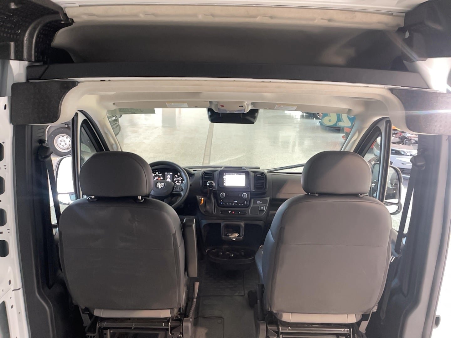 Used 2026 RAM ProMaster 2500 w/ Convenience Group FWD image 10