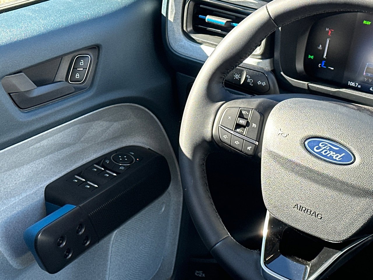 New 2025 Ford Maverick XLT w/ Equipment Group 301A image 18