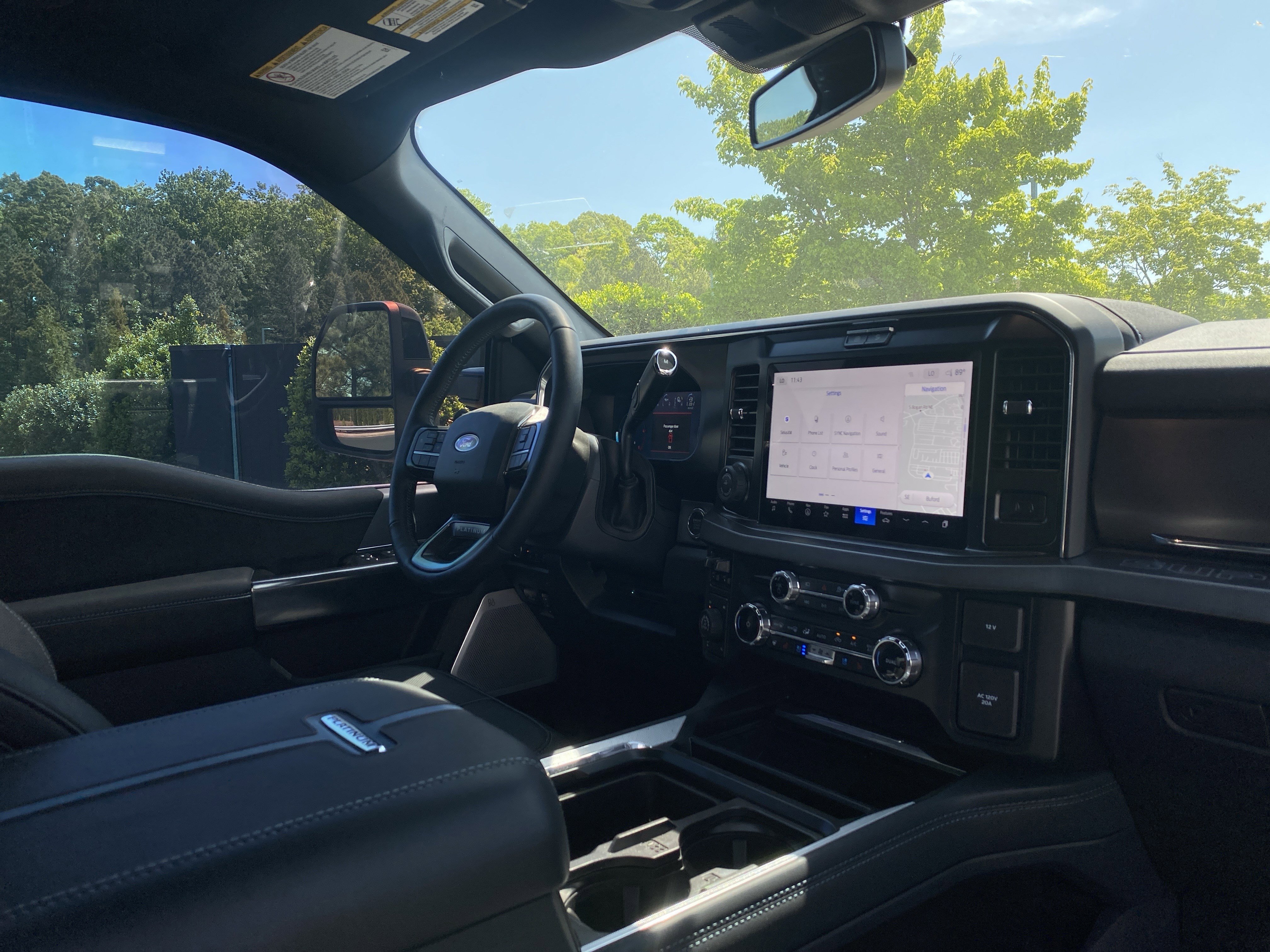 Used 2026 Ford F250 Platinum w/ Tremor Off-Road Package image 6