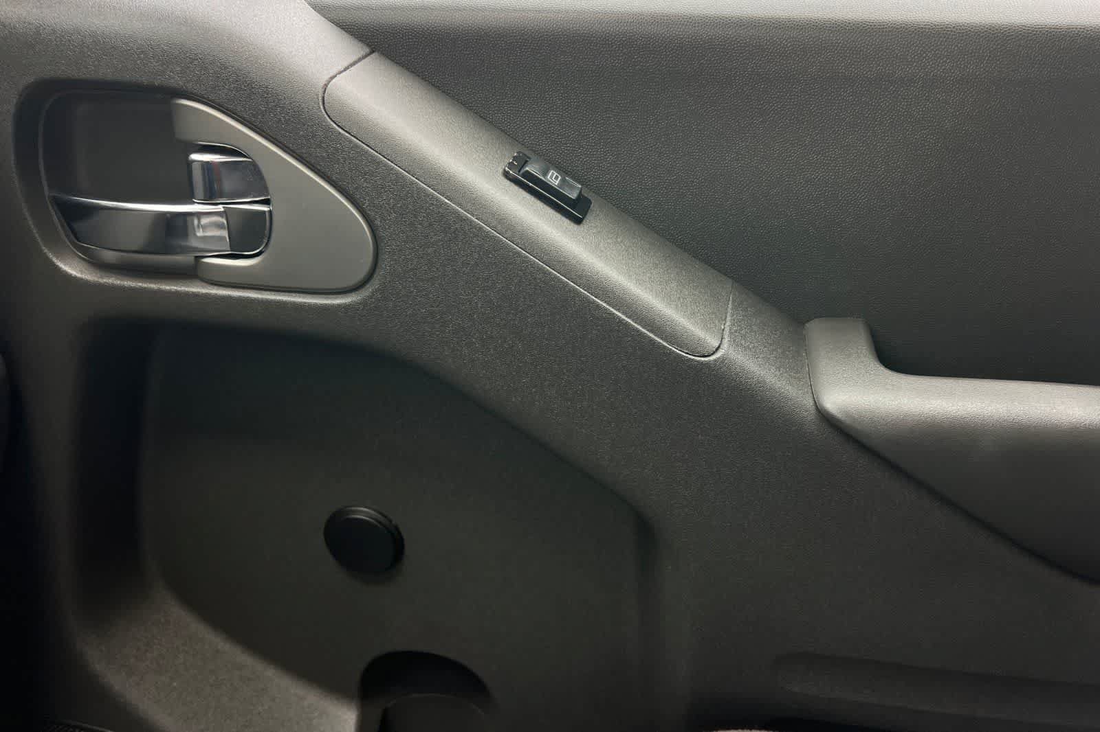 Used 2017 Nissan Frontier S RWD image 19
