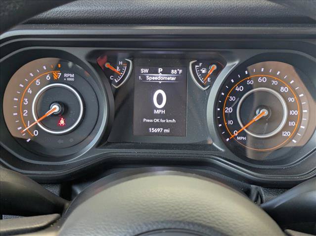 Used 2025 Jeep Gladiator Sport AWD/4WD image 10