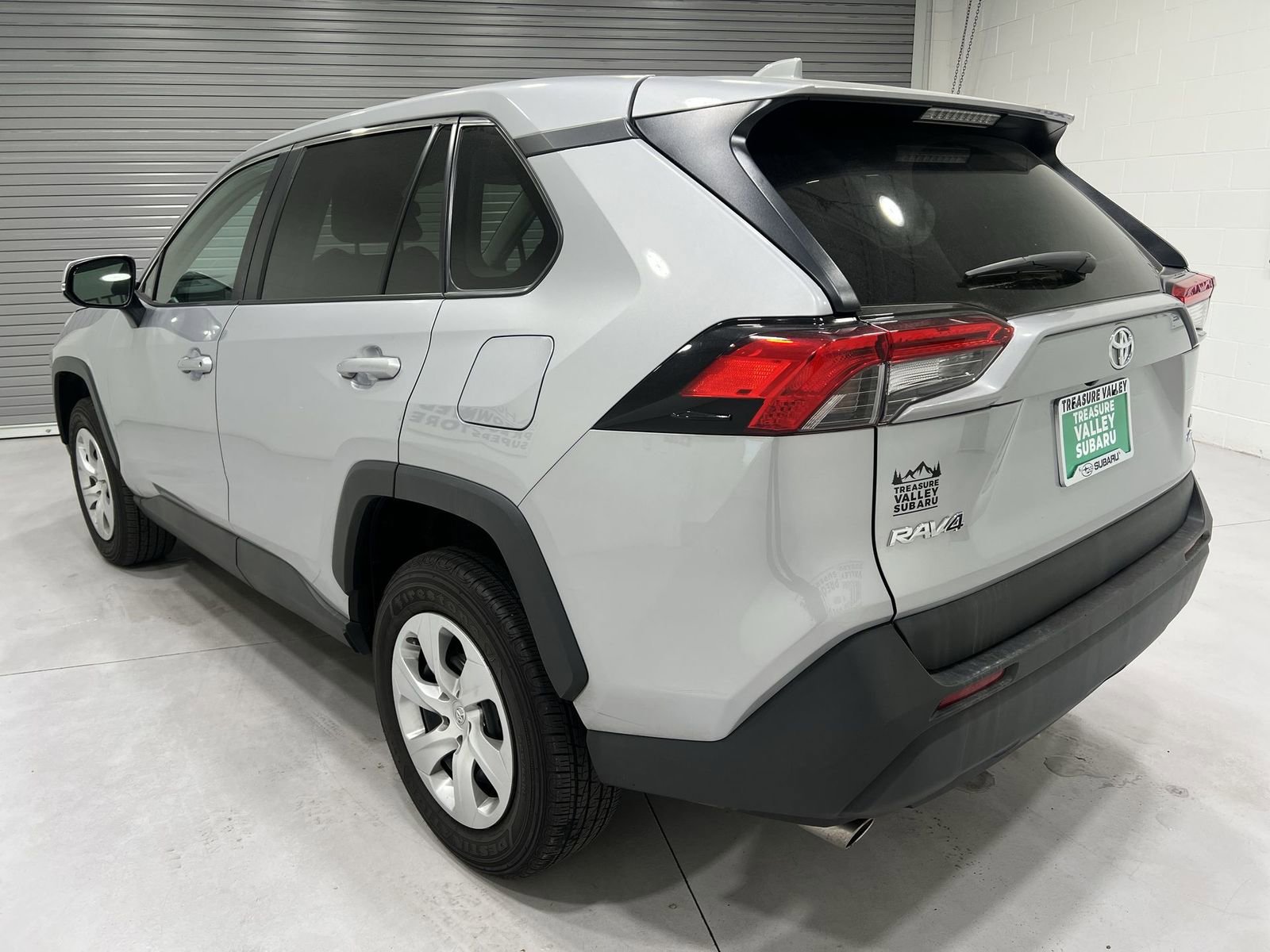 Used 2023 Toyota RAV4 LE image 6
