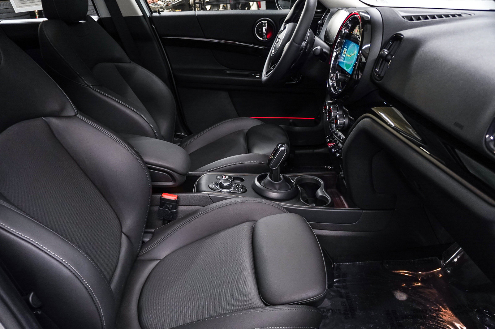 Certified 2024 MINI Cooper Countryman S FWD image 19