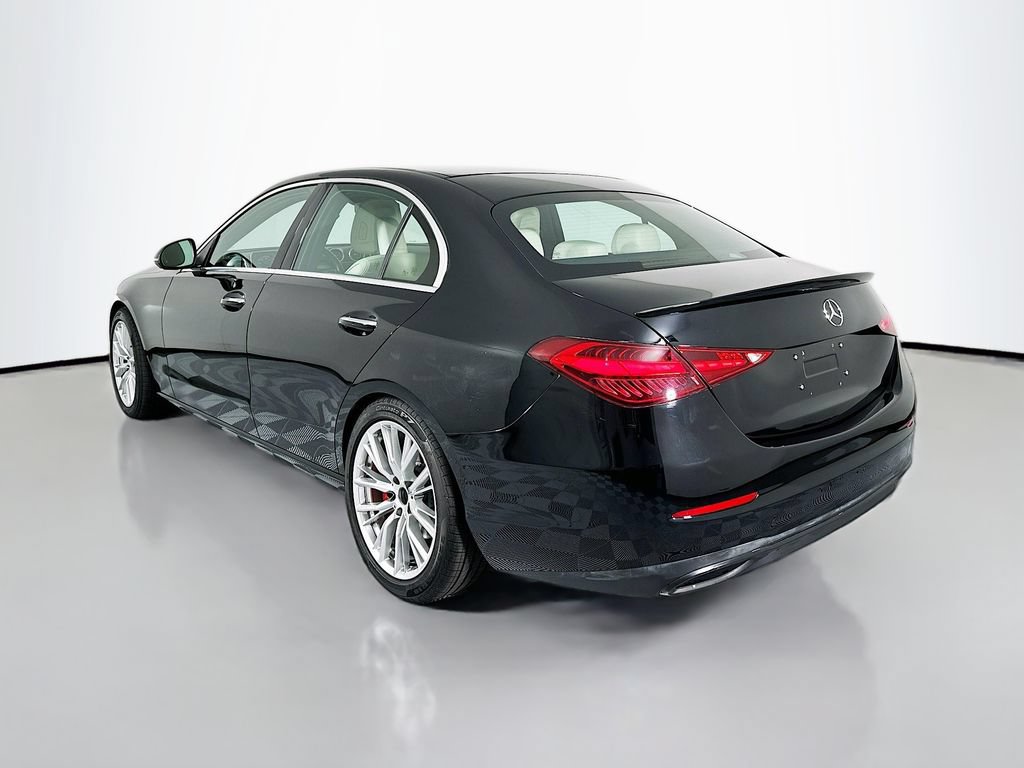 Used 2022 Mercedes-Benz C 300 Sedan image 3
