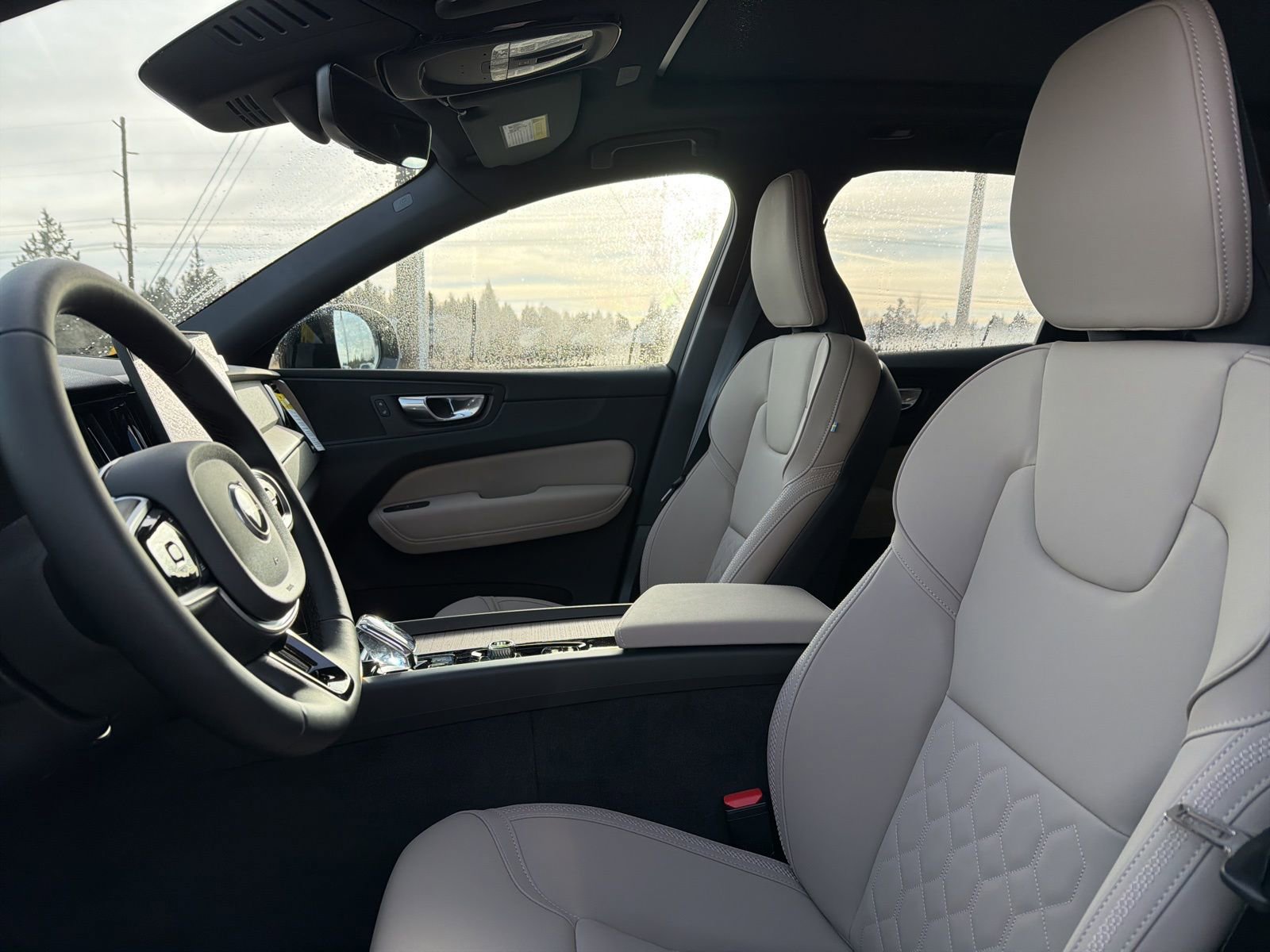 New 2026 Volvo XC60 B5 Plus w/ Protection Package Premier image 12