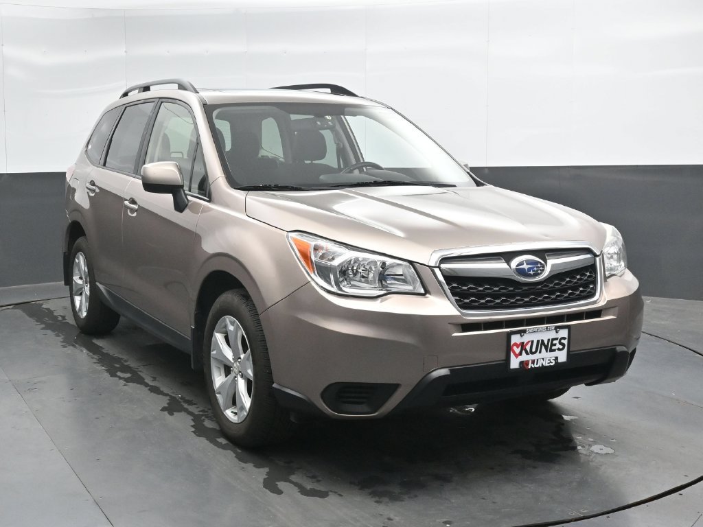 Used 2016 Subaru Forester 2.5i Premium AWD/4WD image 5