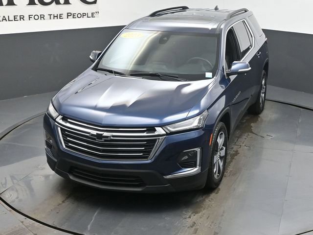 Used 2023 Chevrolet Traverse LT w/ LT Premium Package image 48