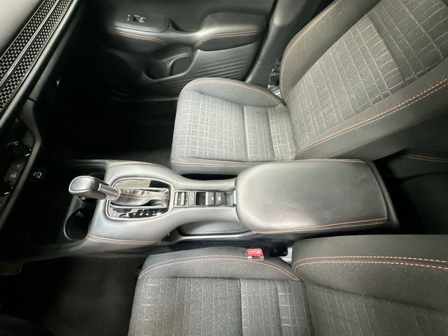 Used 2025 Honda HR-V Sport image 22