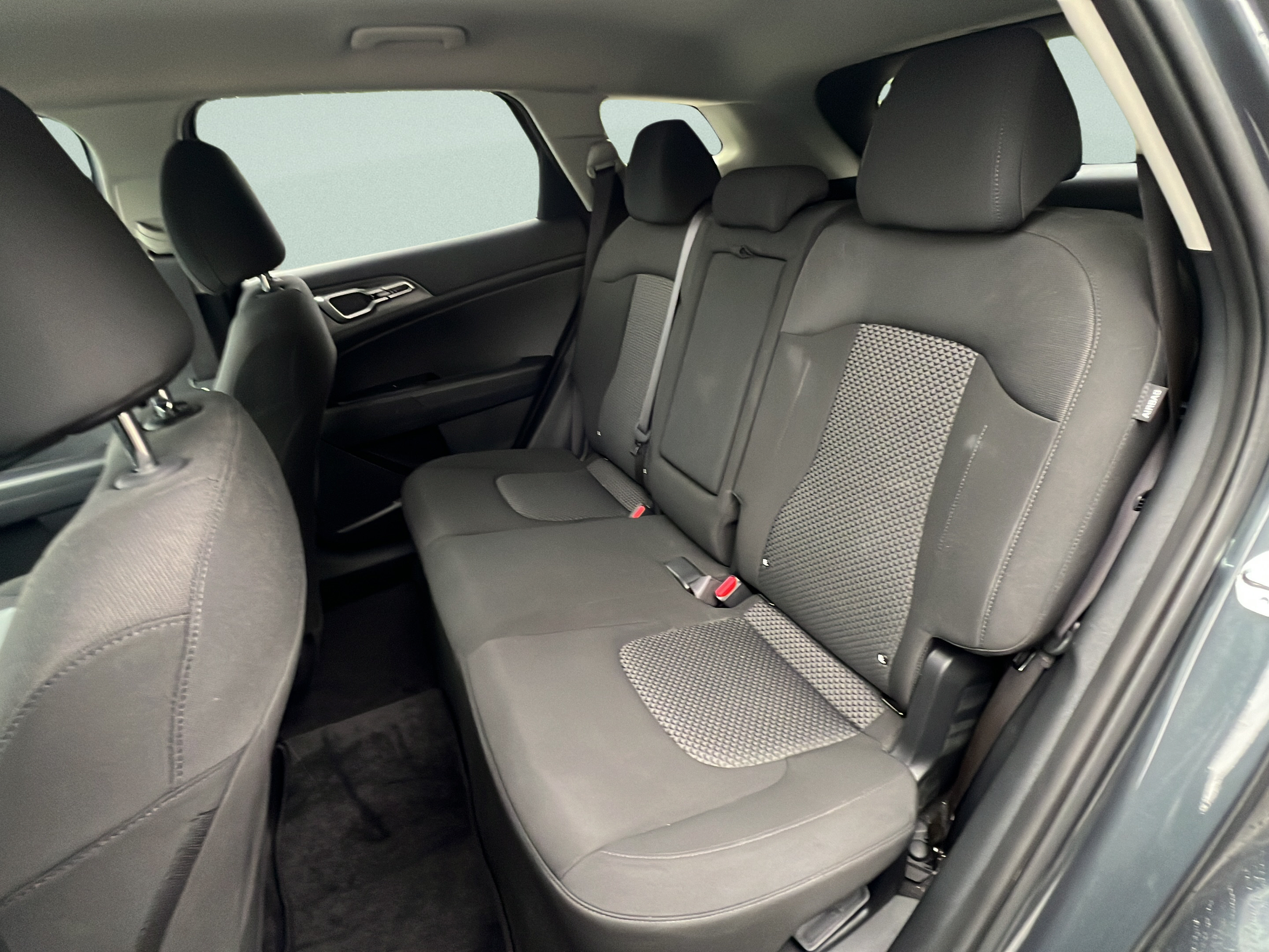 Certified 2025 Kia Sportage LX AWD/4WD image 13