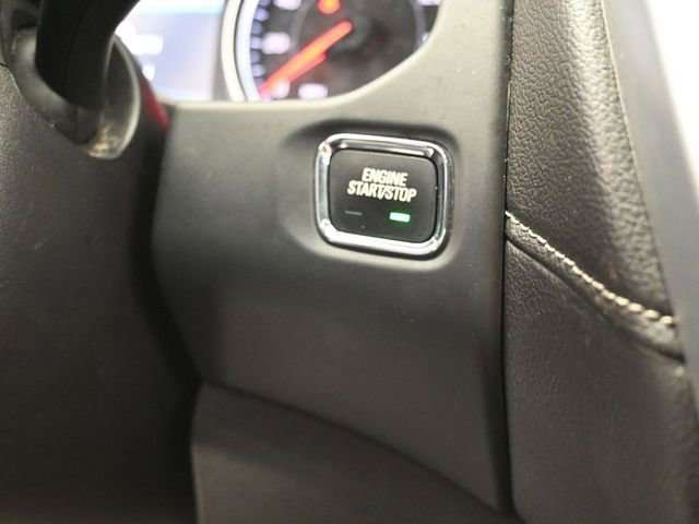 Used 2023 GMC Acadia SLT image 24