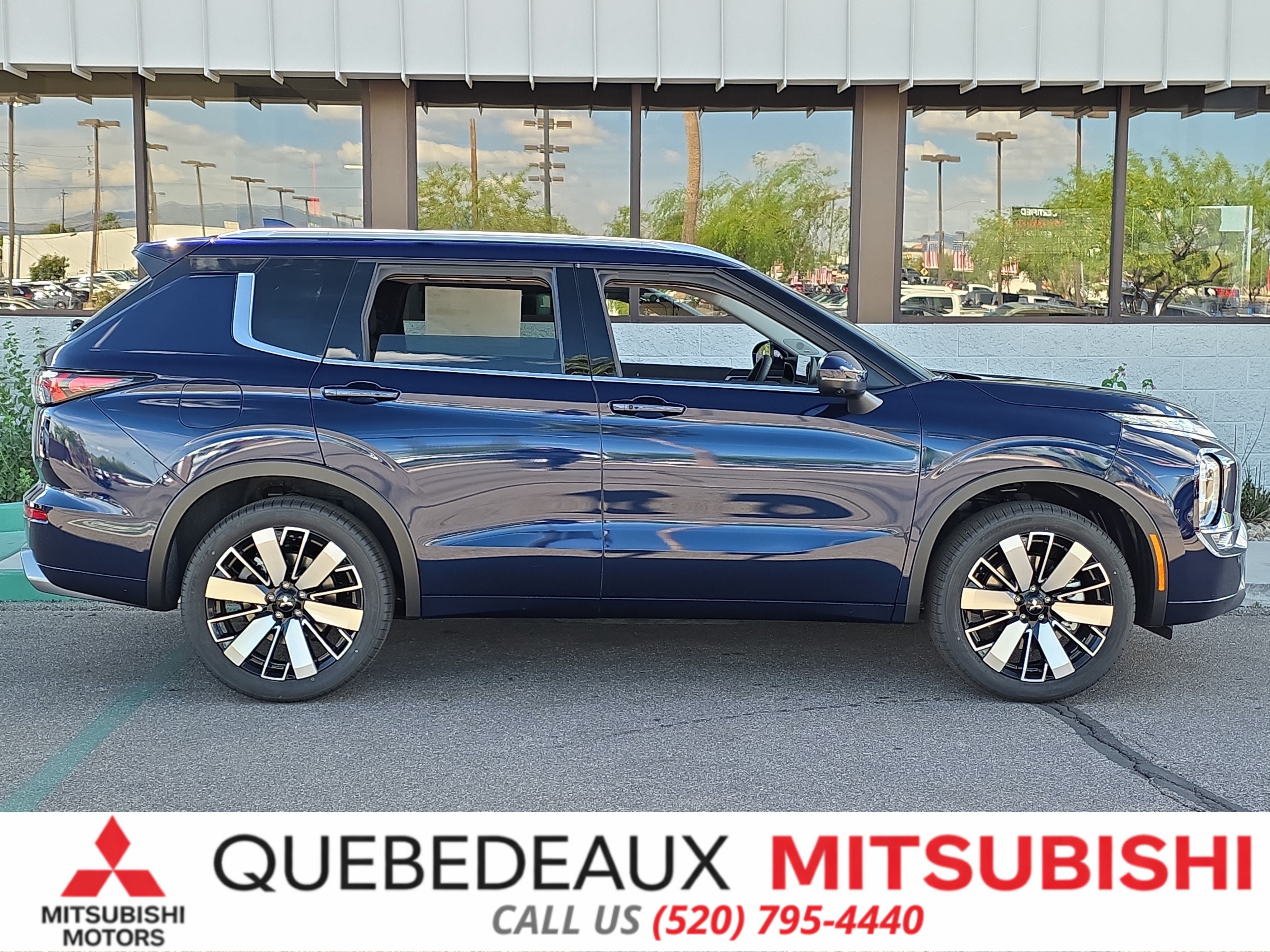 New 2026 Mitsubishi Outlander SEL FWD image 9