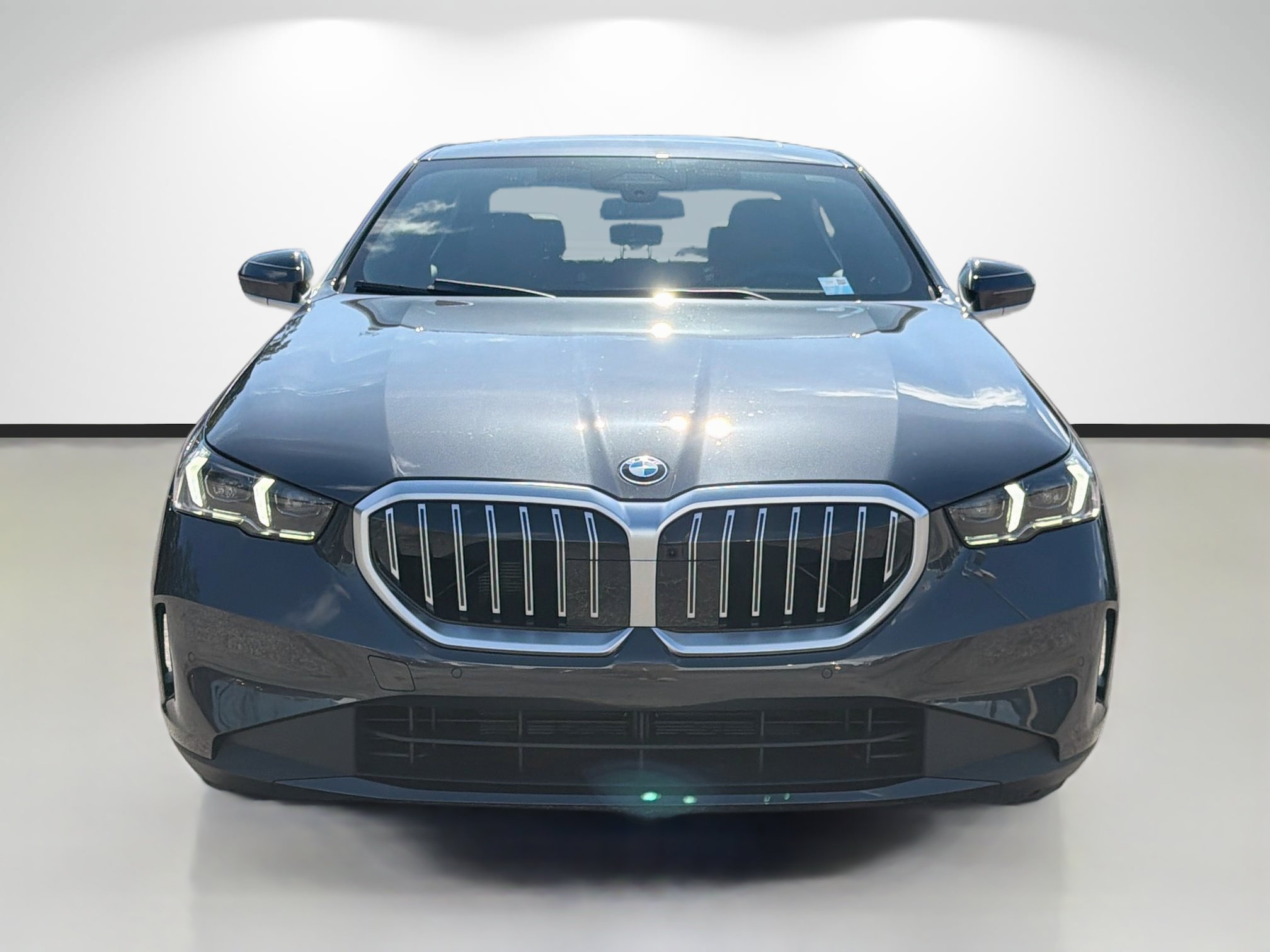 New 2027 BMW 530i w/ Premium Package RWD image 8