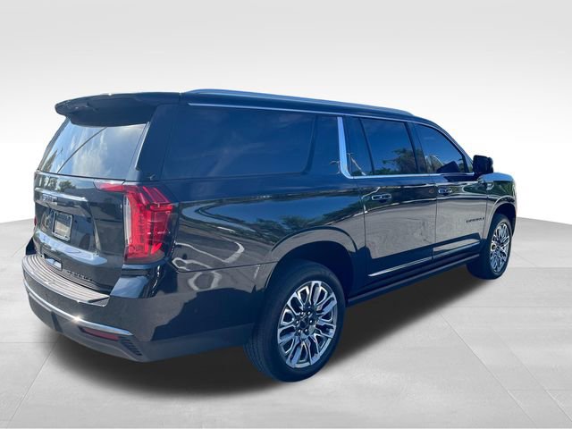 Used 2023 GMC Yukon XL Denali Ultimate image 5