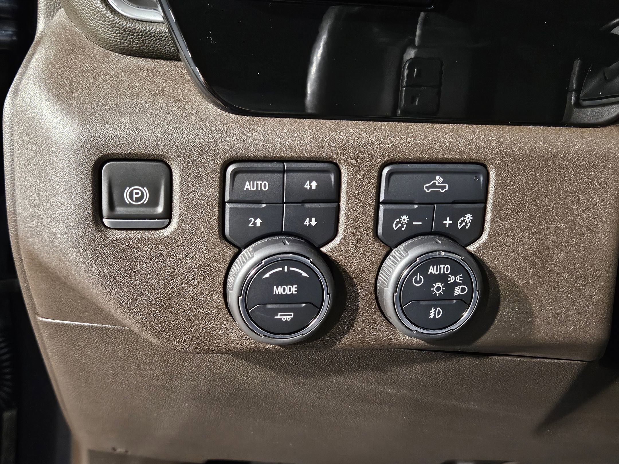 Used 2022 Chevrolet Silverado 1500 RST image 24