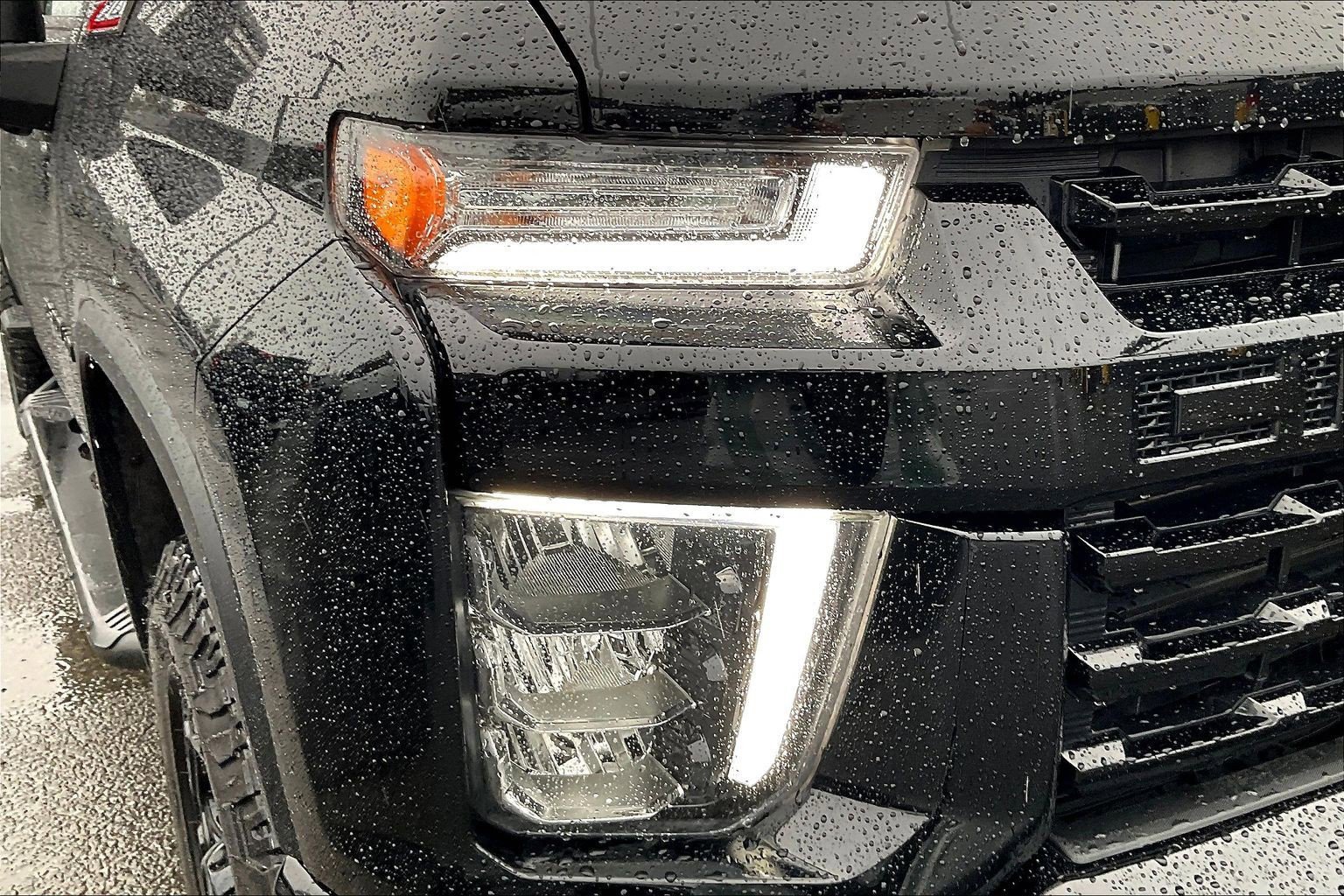 Used 2022 Chevrolet Silverado 2500 LTZ w/ LTZ Plus Package image 28