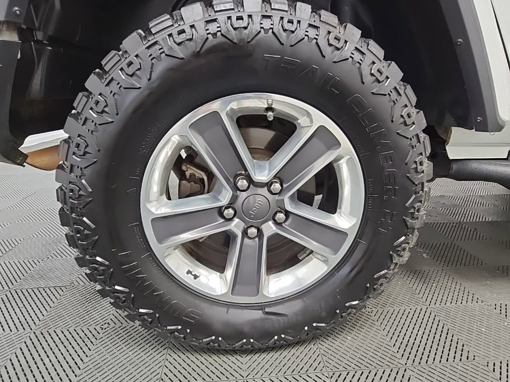 Used 2021 Jeep Wrangler Unlimited Sahara image 46