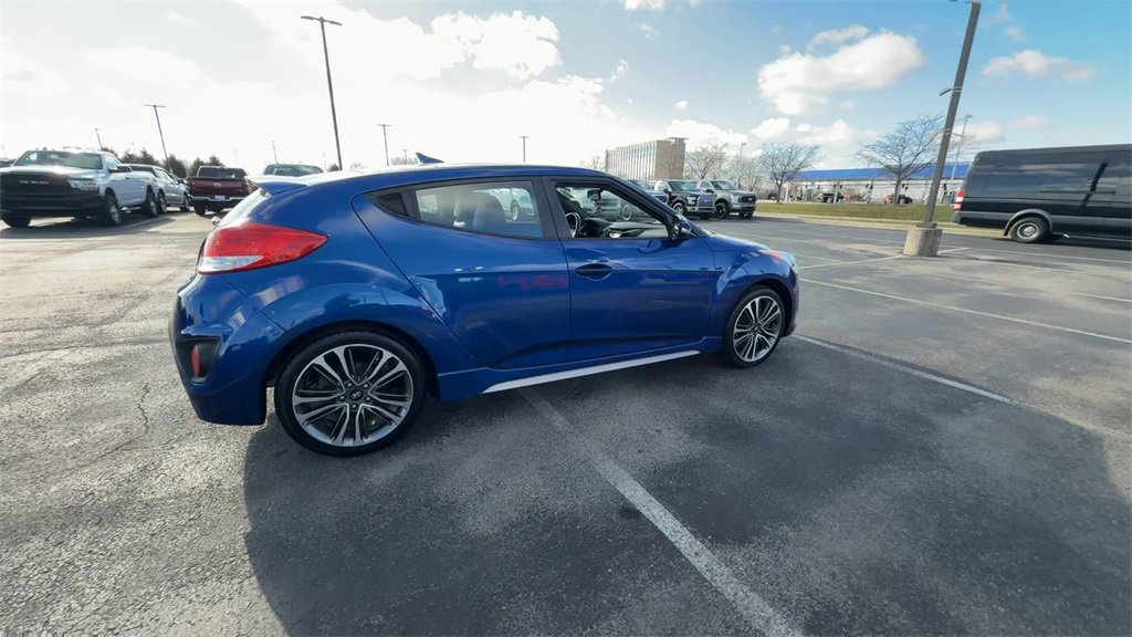 Used 2016 Hyundai Veloster Turbo image 8