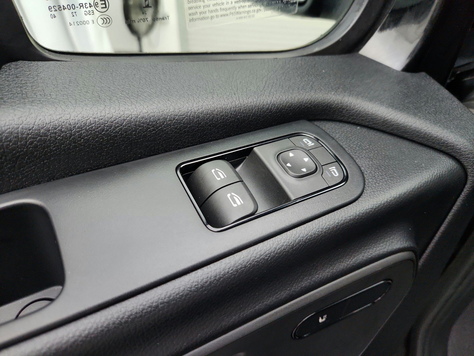 Used 2024 Mercedes-Benz Sprinter 3500 w/ Parking Package image 17