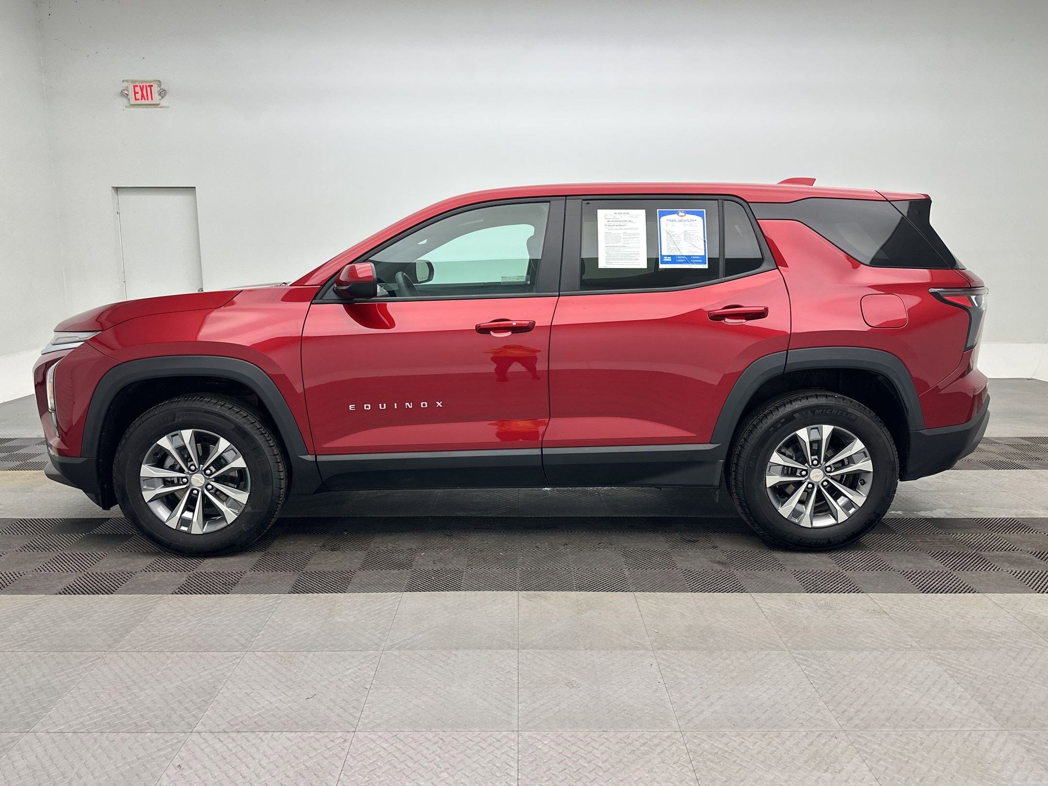 Certified 2026 Chevrolet Equinox LT w/ Convenience Package II image 2