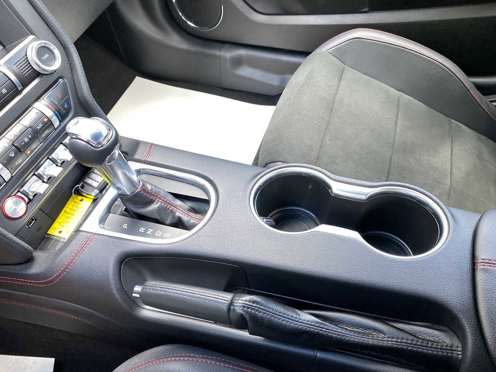 Used 2022 Ford Mustang GT Premium w/ Equipment Group 401A image 25