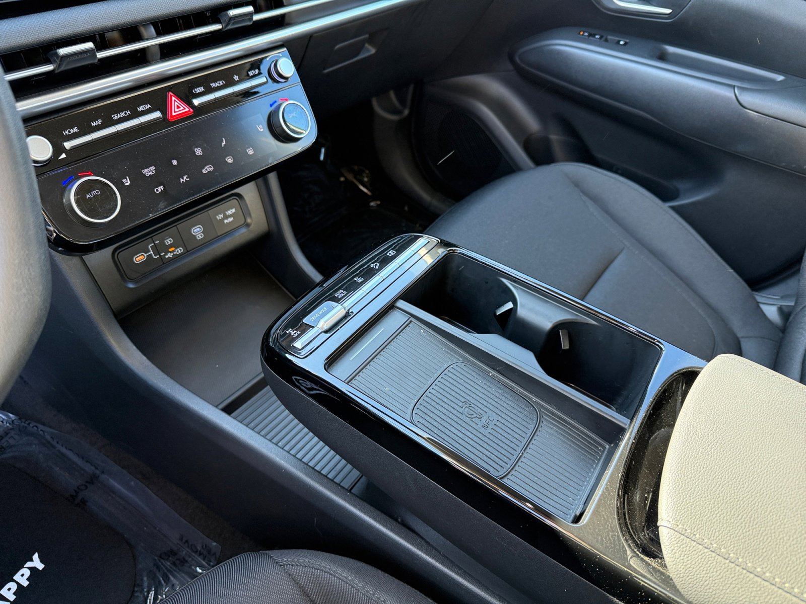 Certified 2025 Hyundai Tucson SEL image 13