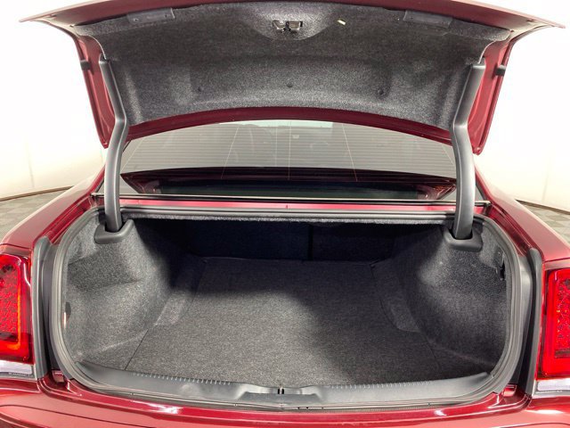 Used 2023 Chrysler 300 C RWD image 39