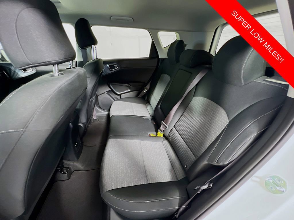 Certified 2025 Kia Soul EX image 26