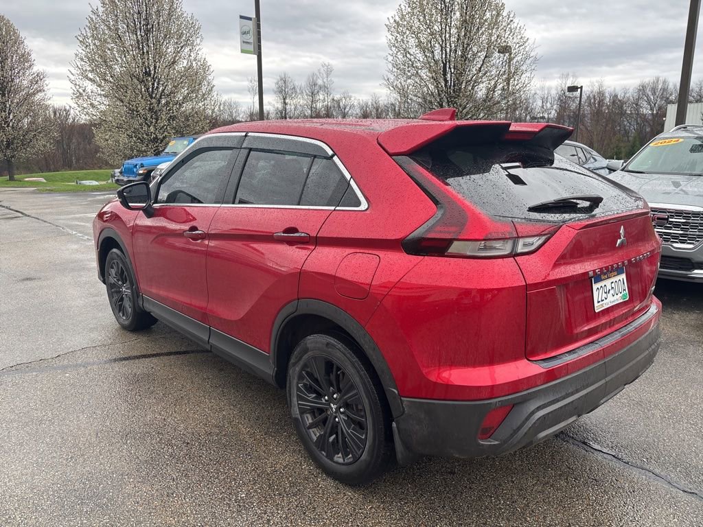 Used 2022 Mitsubishi Eclipse Cross LE image 5