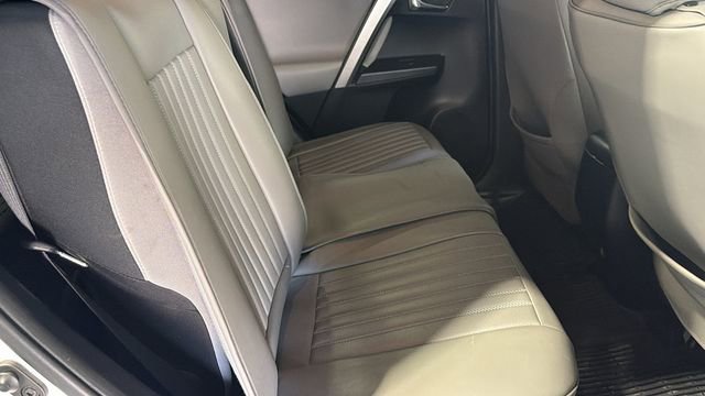Used 2016 Toyota RAV4 XLE image 14