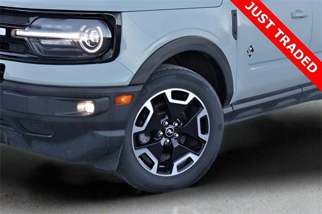 Used 2024 Ford Bronco Sport Outer Banks image 10