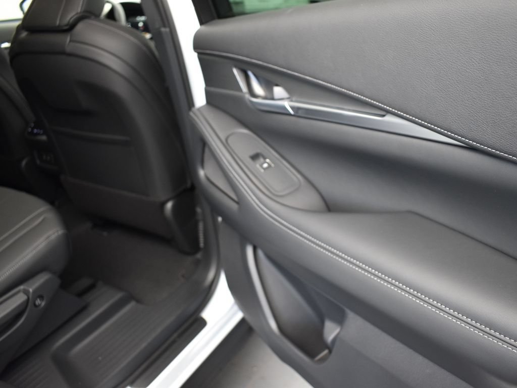 Certified 2026 INFINITI QX60 Pure w/ Cargo Package FWD image 22