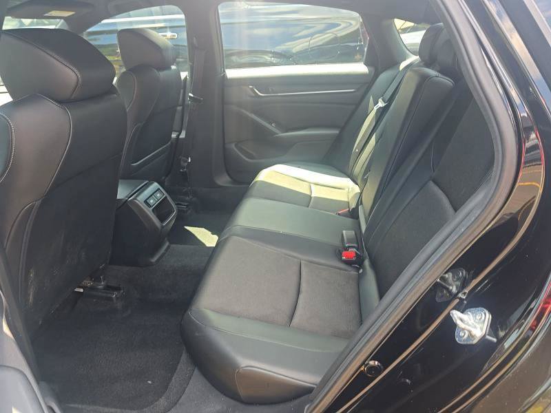 Used 2019 Honda Accord Sport image 11