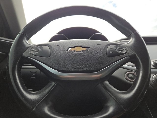 Used 2018 Chevrolet Impala LT FWD image 13