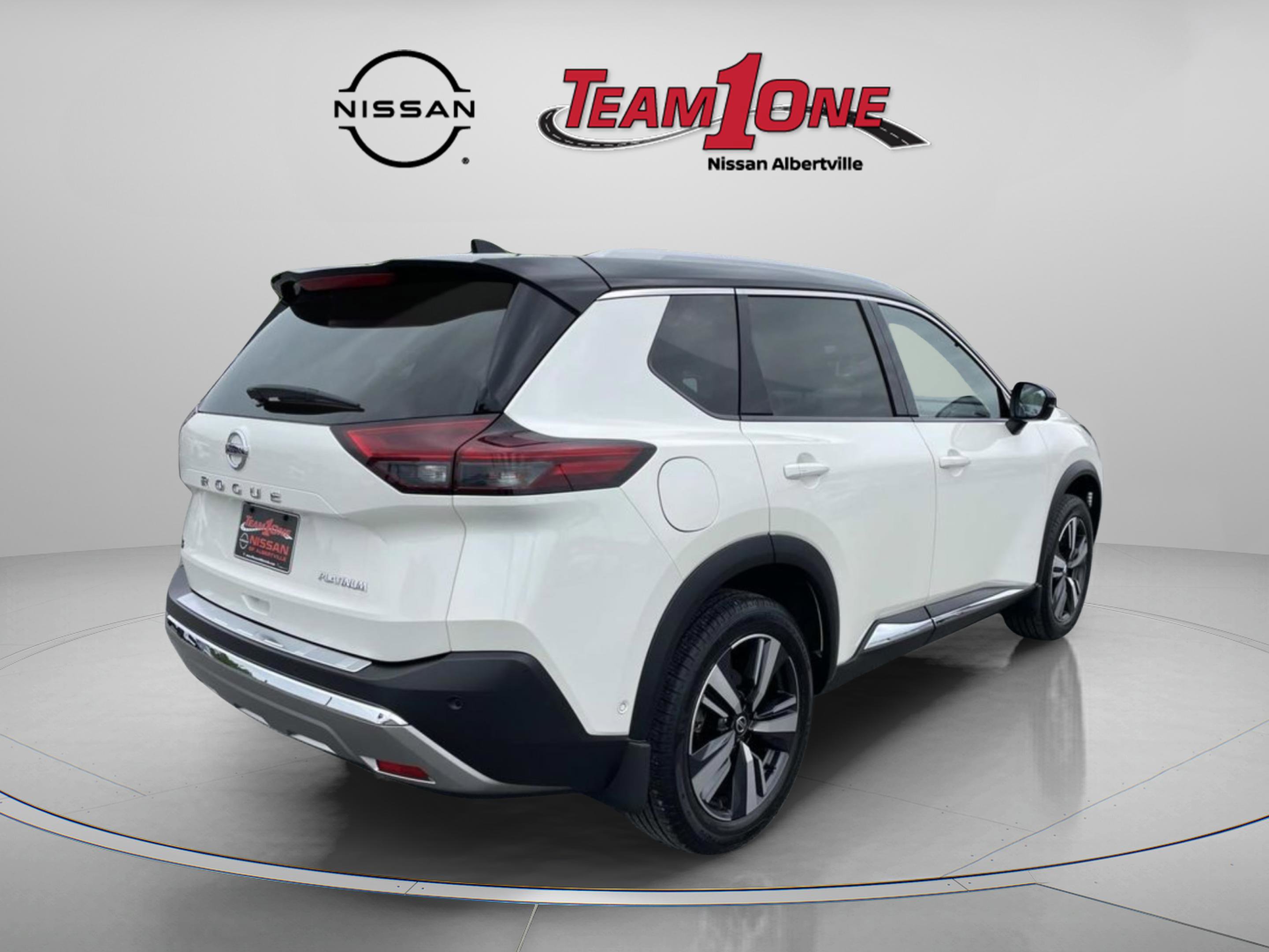 Used 2021 Nissan Rogue Platinum FWD image 8