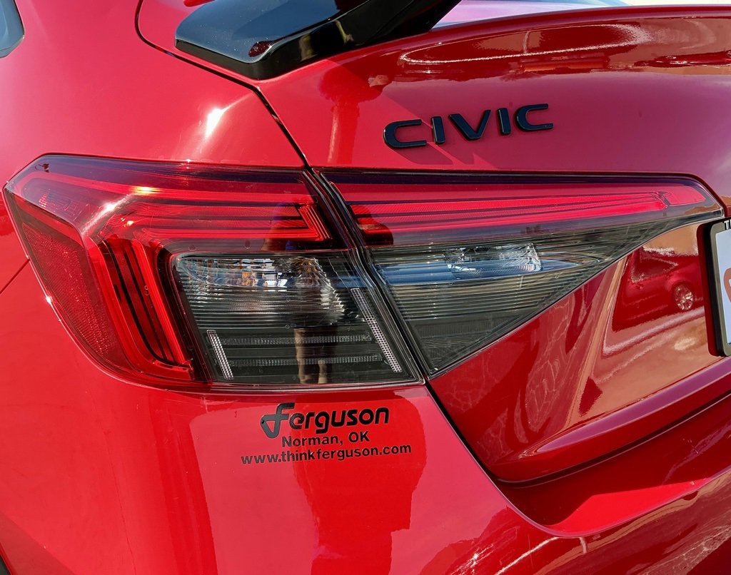 Used 2023 Honda Civic Sport image 14