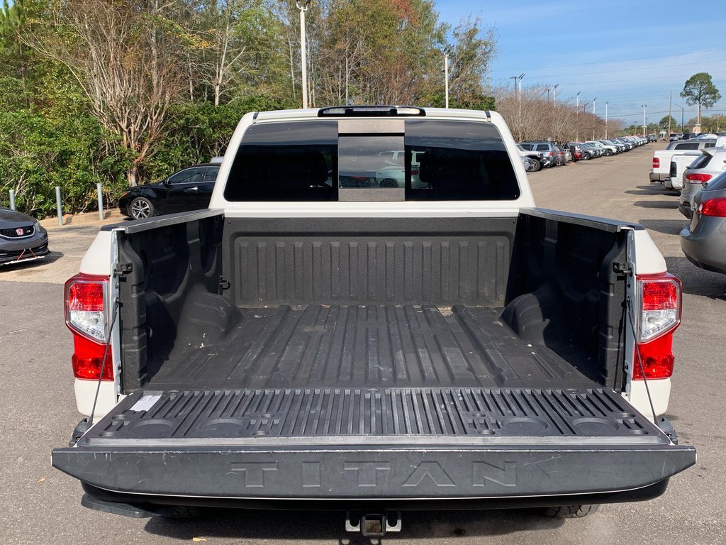 Used 2019 Nissan Titan S w/ S Utility Package image 7