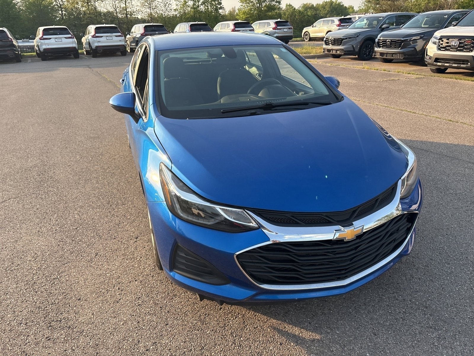 Used 2019 Chevrolet Cruze LT FWD image 16
