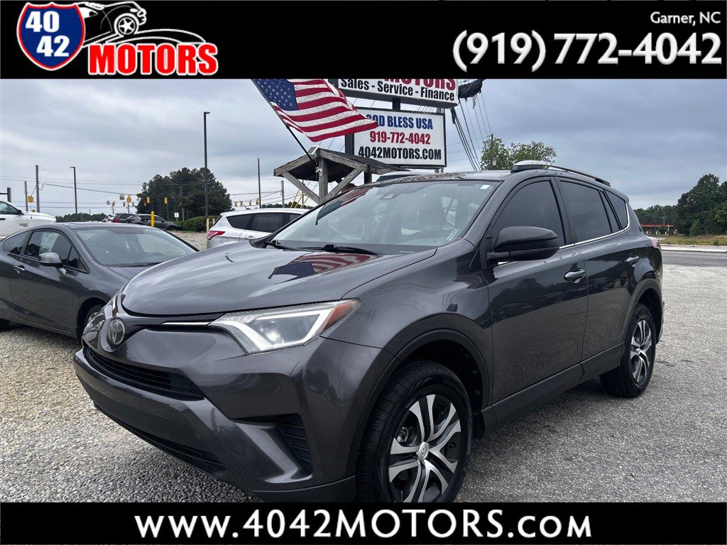 Used 2018 Toyota RAV4 LE