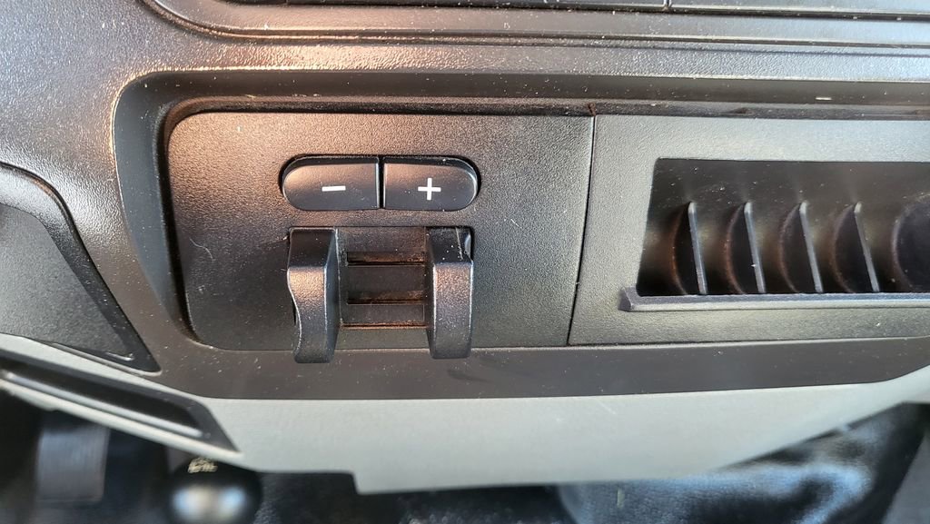 Used 2016 Ford F350 XL image 28