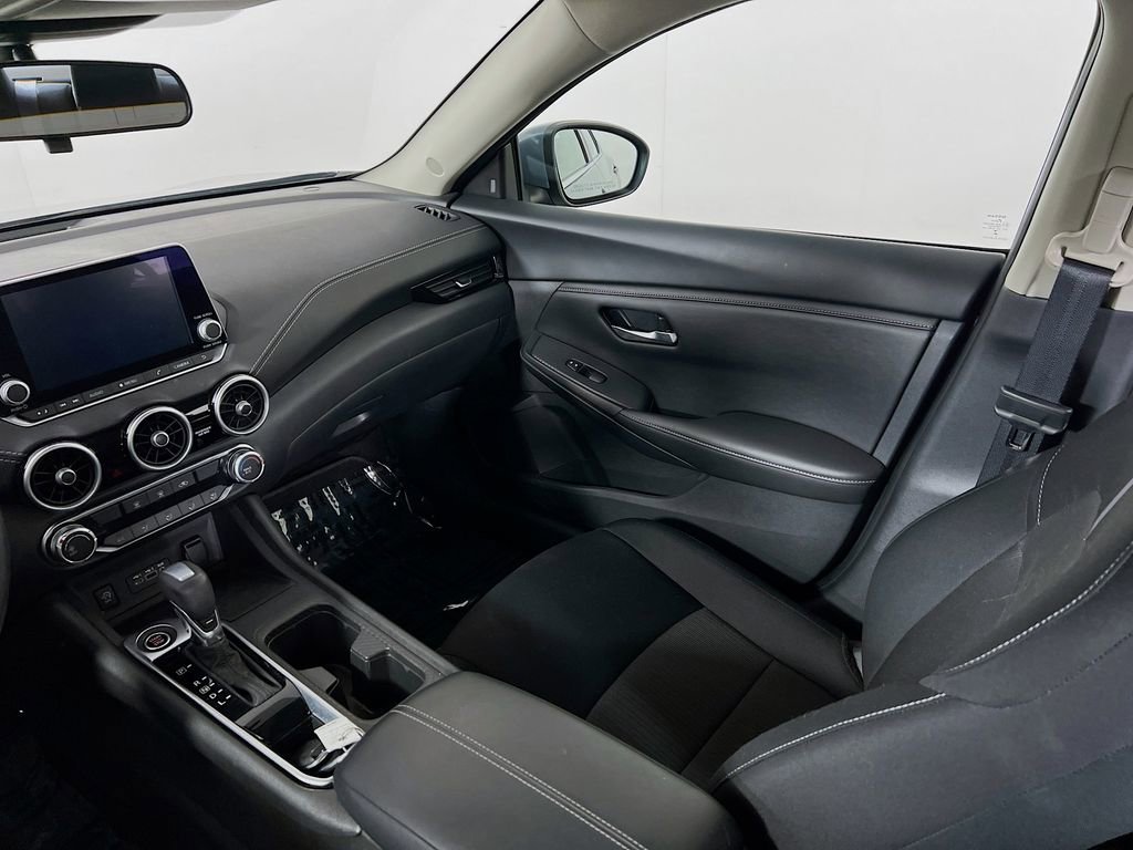 Used 2024 Nissan Sentra SV w/ Trunk Package image 21